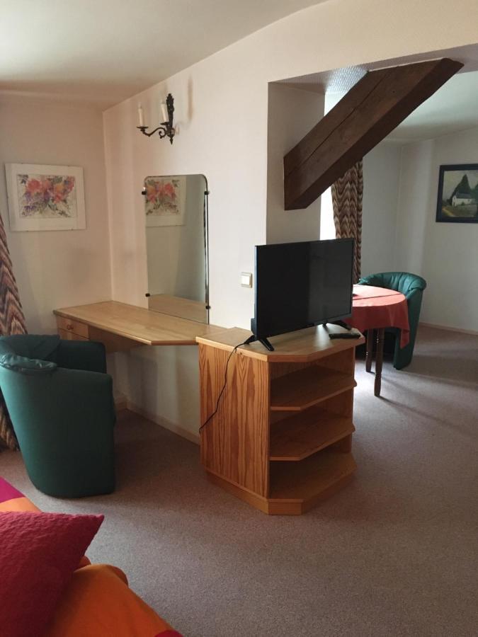 Petite Chatelaine Batiment Les Chevaliers Herbeumont Zewnętrze zdjęcie