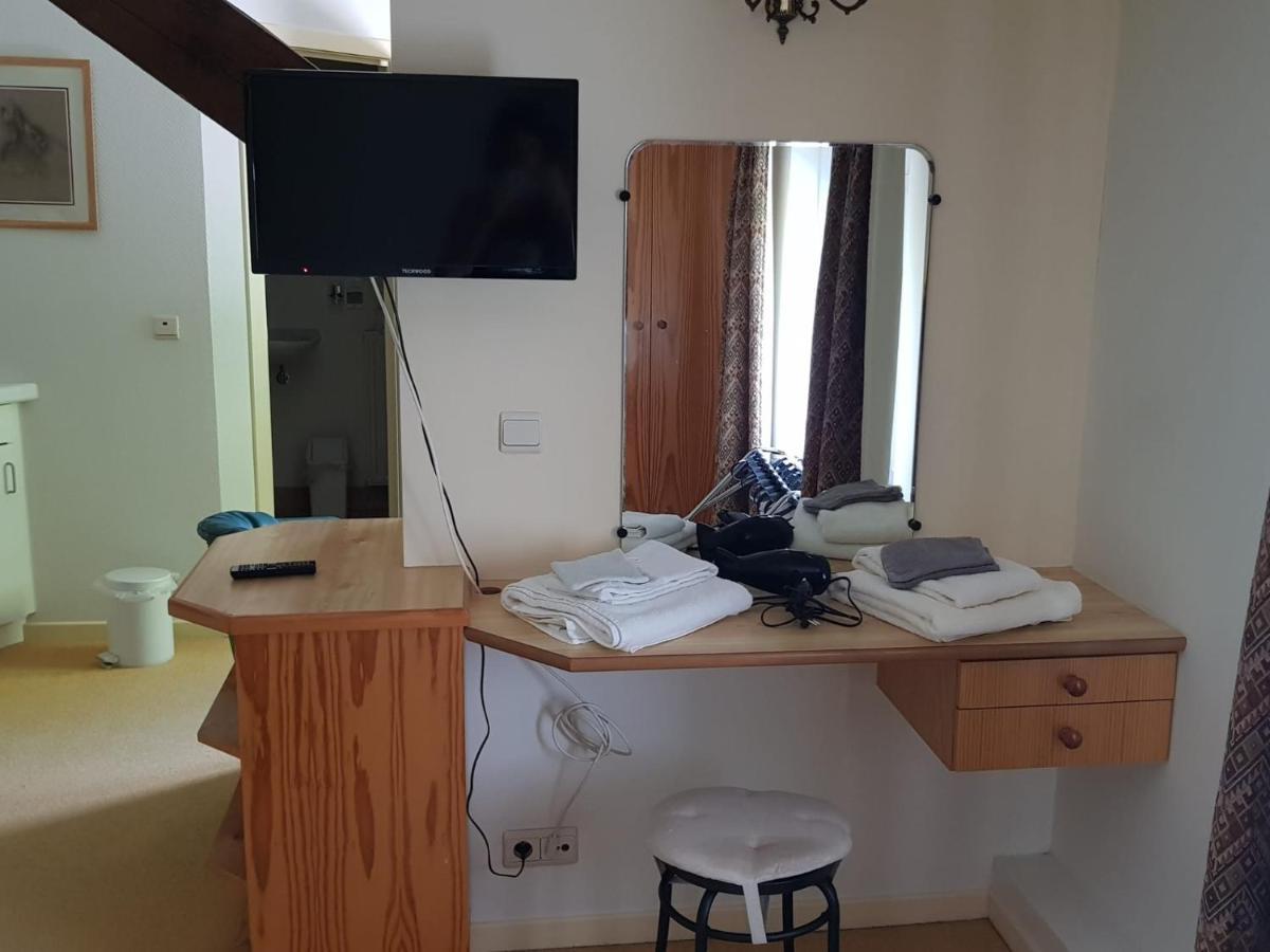 Petite Chatelaine Batiment Les Chevaliers Herbeumont Zewnętrze zdjęcie