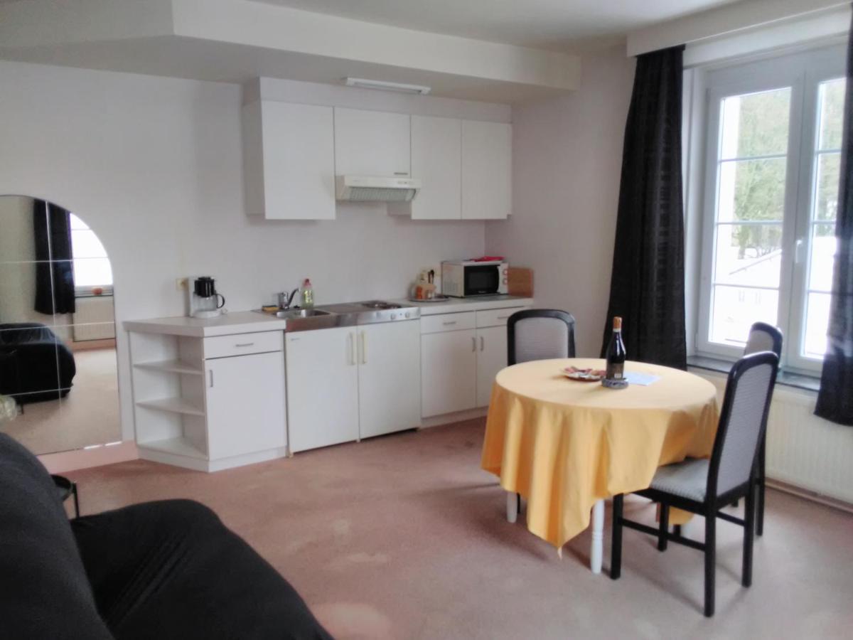 Petite Chatelaine Batiment Les Chevaliers Herbeumont Zewnętrze zdjęcie